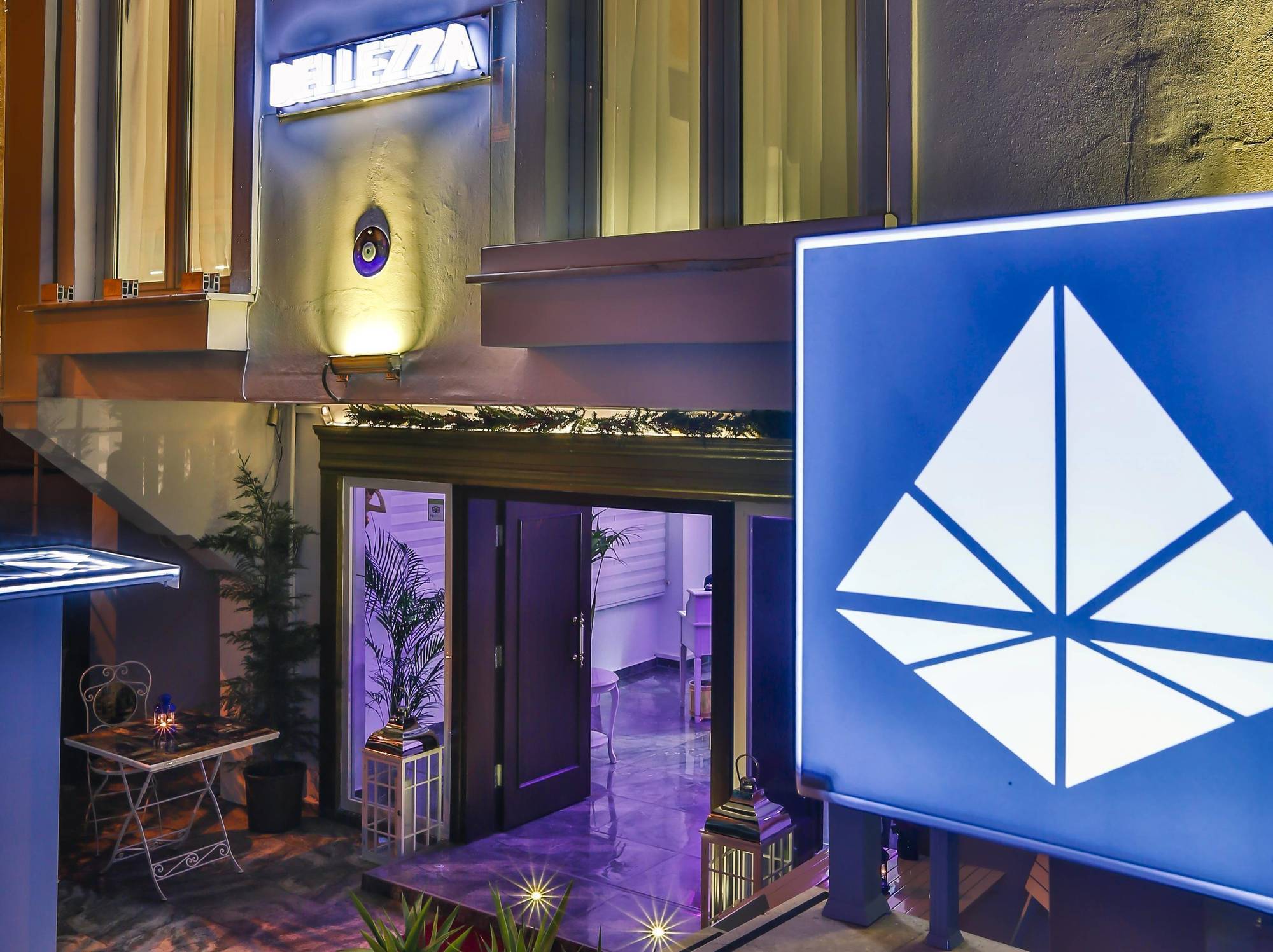 Bellezza Hotel Ortakoy Istanbul Bagian luar foto
