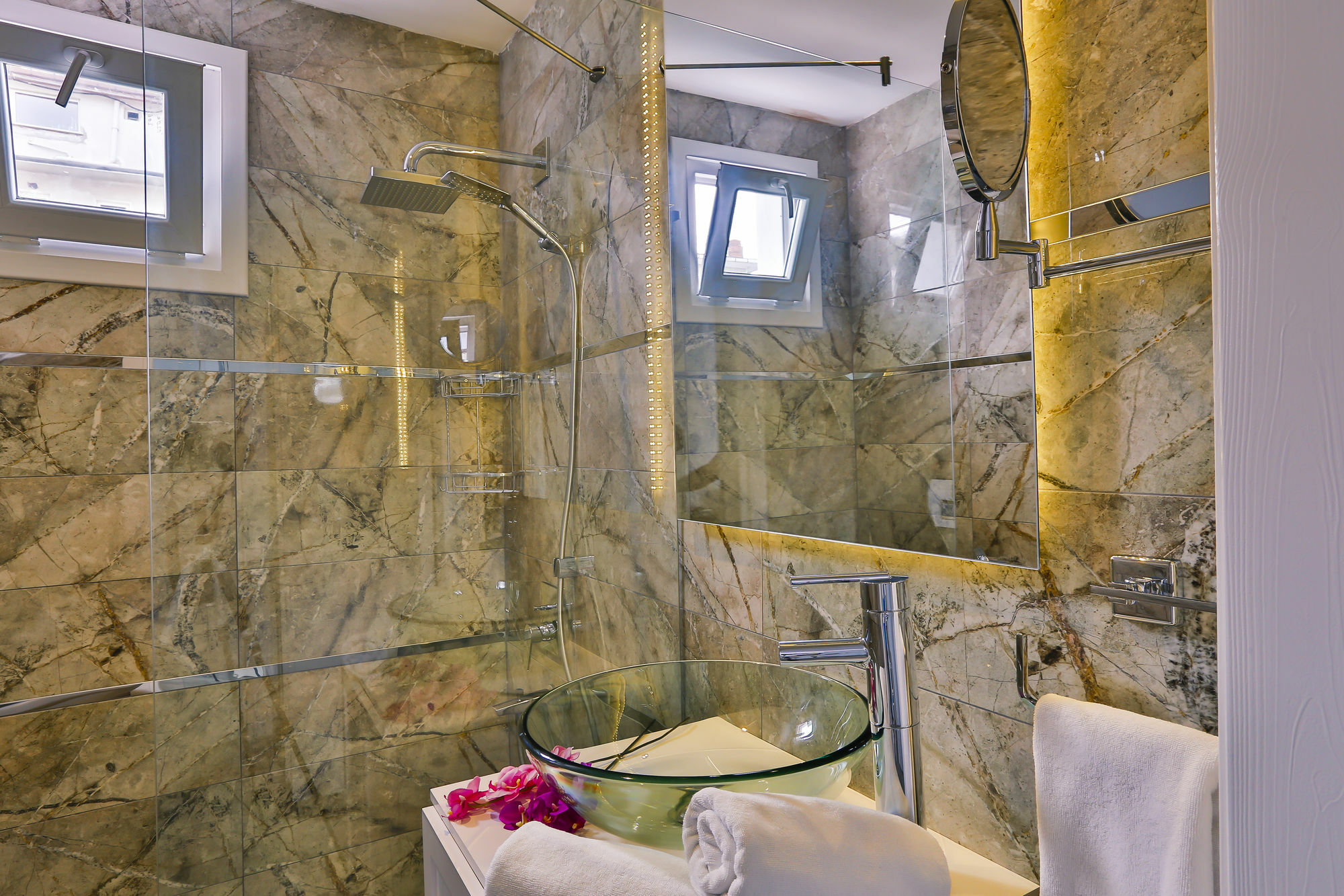 Bellezza Hotel Ortakoy Istanbul Bagian luar foto
